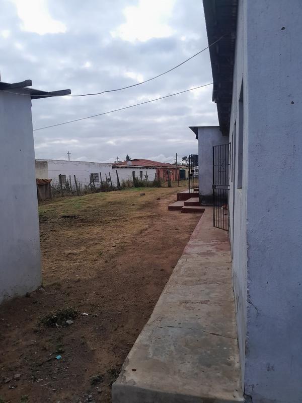 9 Bedroom Property for Sale in Mandela Park Eastern Cape